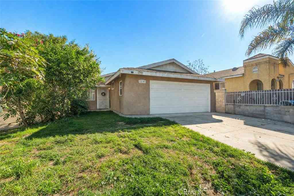 Homes For Sale - 1230 W 88th<br/> Los Angeles, CA 90044
