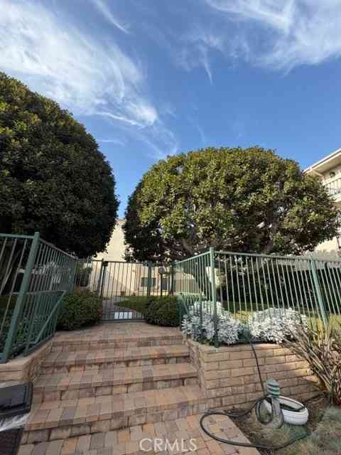 Condo For Rent - 420 S Madison<br/> Pasadena, CA 91101
