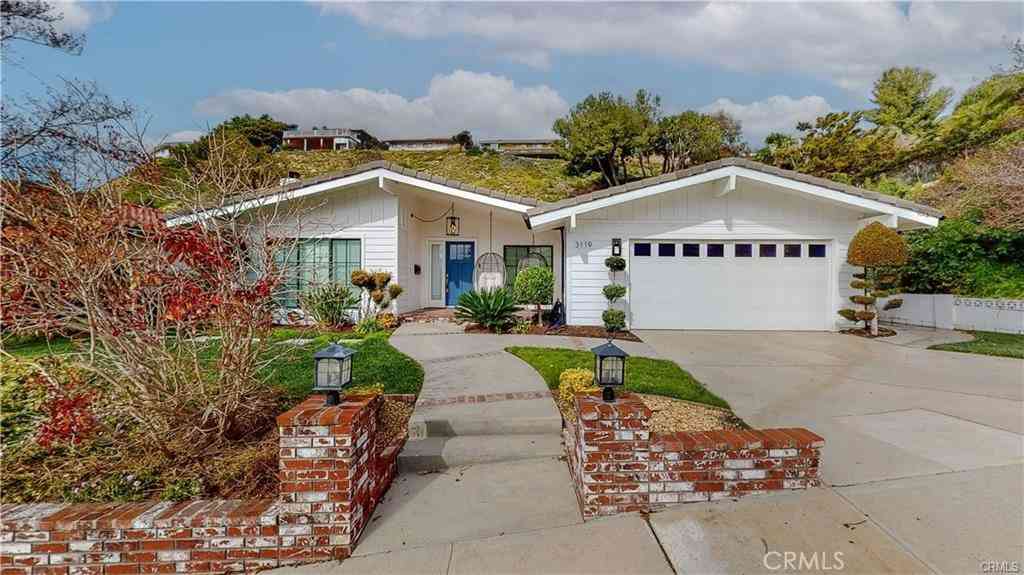 Homes For Rent - 3119 Mesa Verde Drive<br/> Burbank, CA 91504