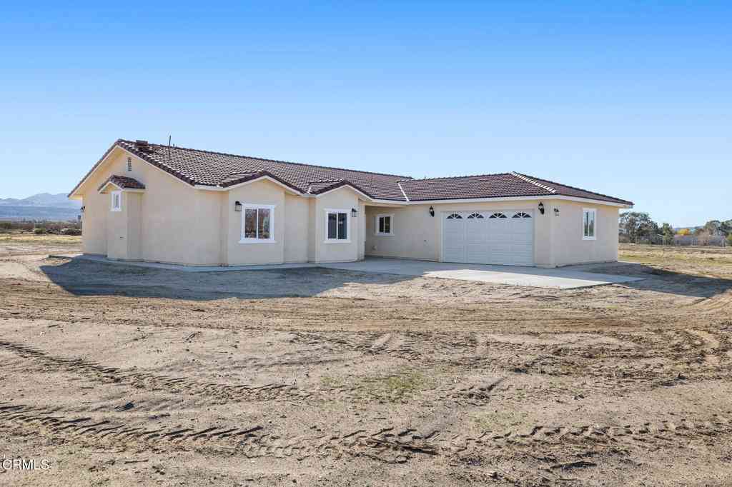 Homes For Sale - 10824 E Avenue S<br/> Littlerock, CA 93543