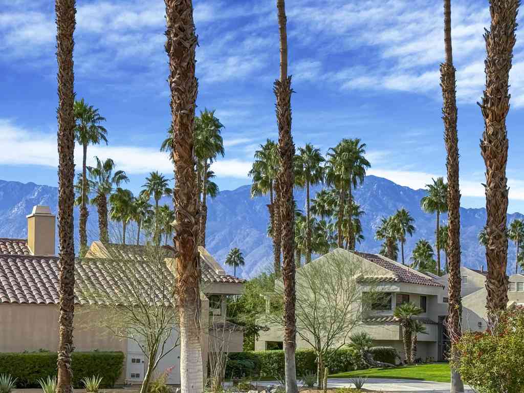 Condo For Sale - 30 Mission Court<br/> Rancho Mirage, CA 92270