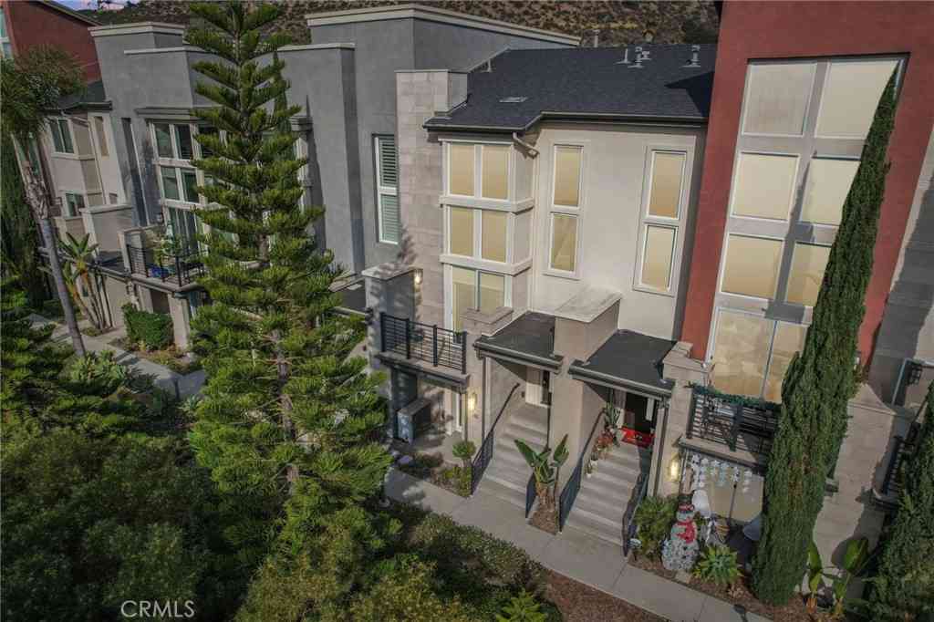 Condo For Sale - 7887 Stylus<br/> San Diego, CA 92108