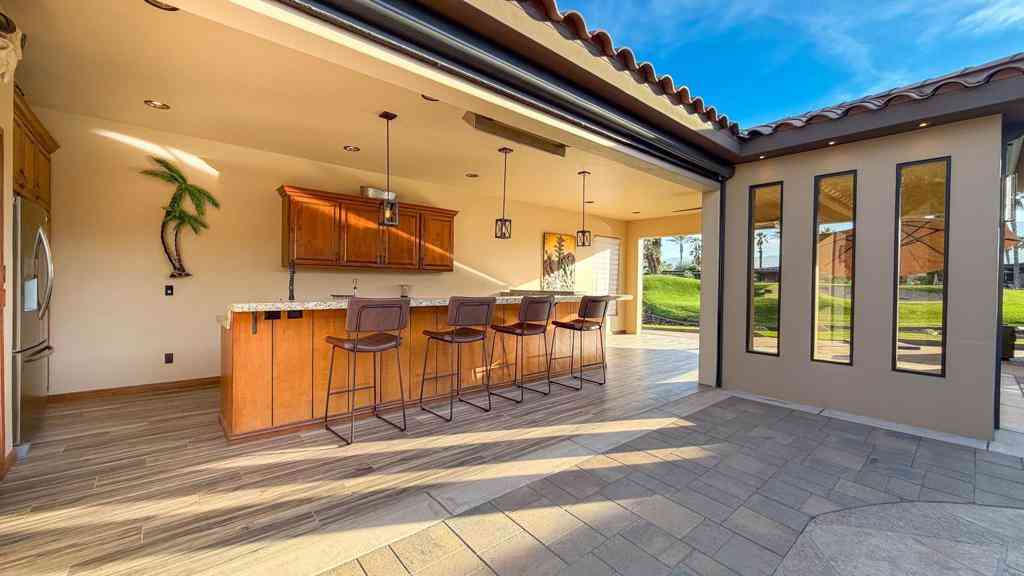 Mobile Home For Sale - 80394 Avenue 48 #365<br/> Indio, CA 92201