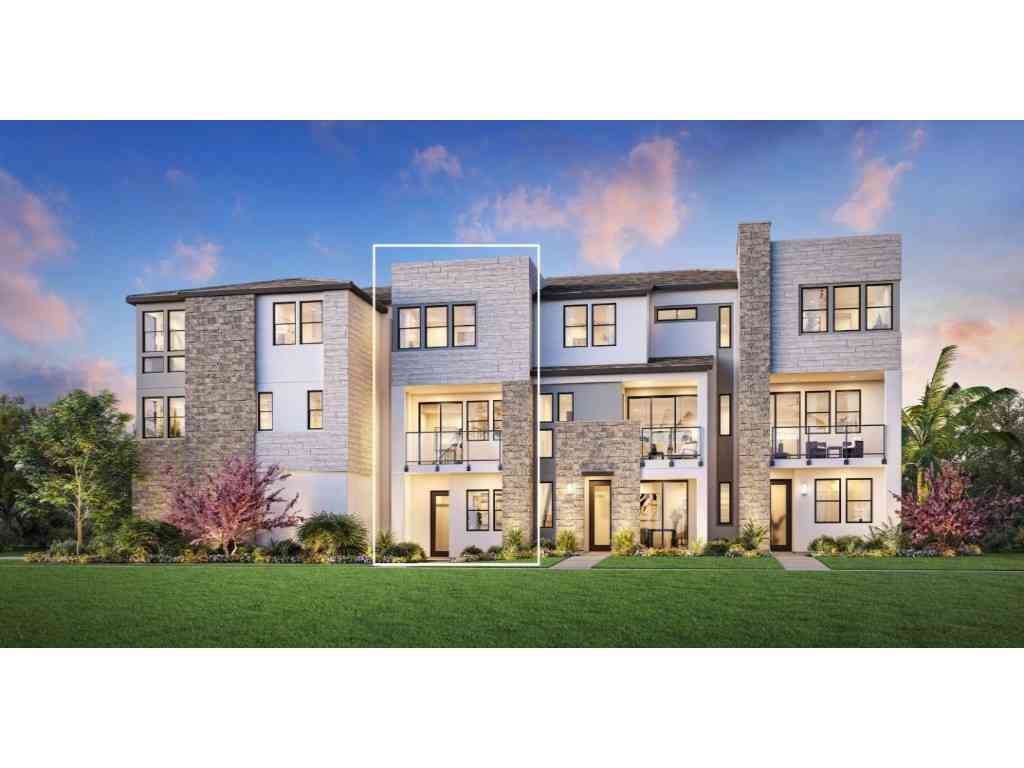 Condo For Sale - 136 Palisades<br/> Irvine, CA 92618