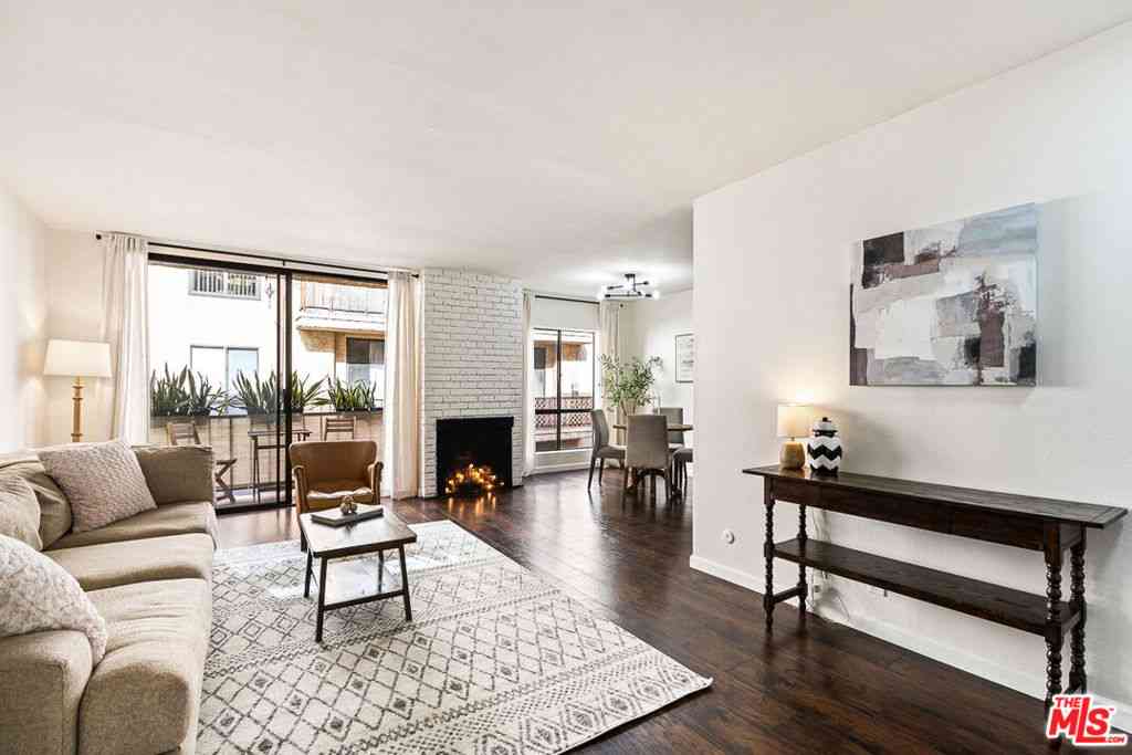 Condo For Sale - 1750 Camino Palmero Street #442<br/> Los Angeles, CA 90046