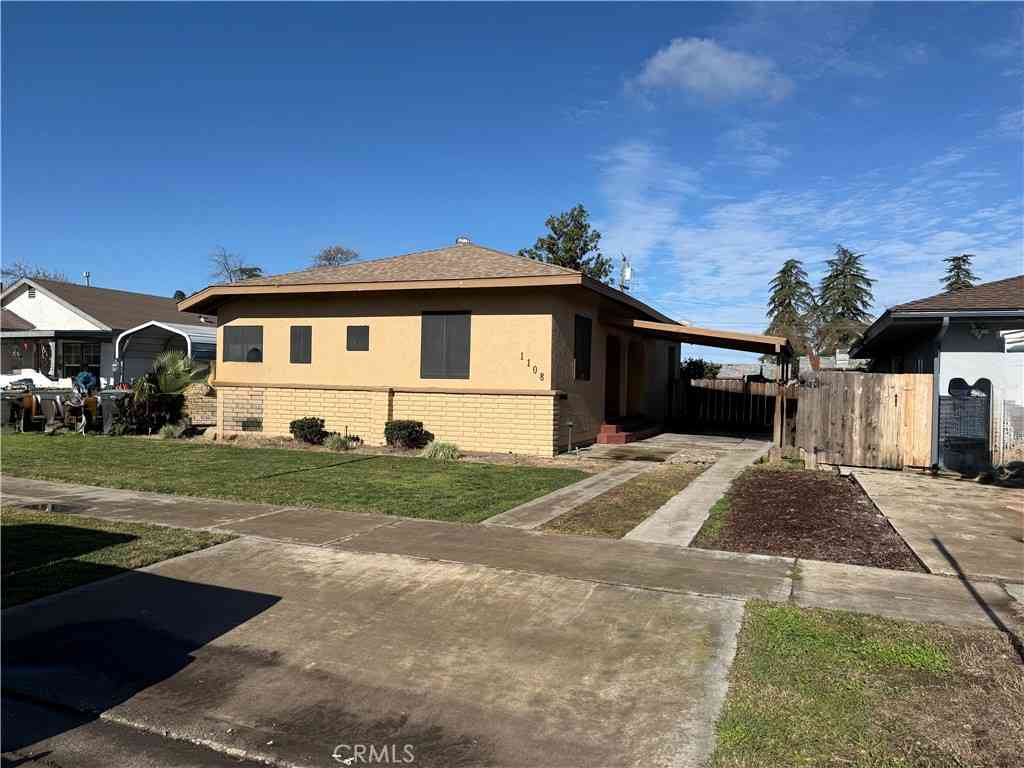 Homes For Sale - 1108 Kings<br/> Chowchilla, CA 93610
