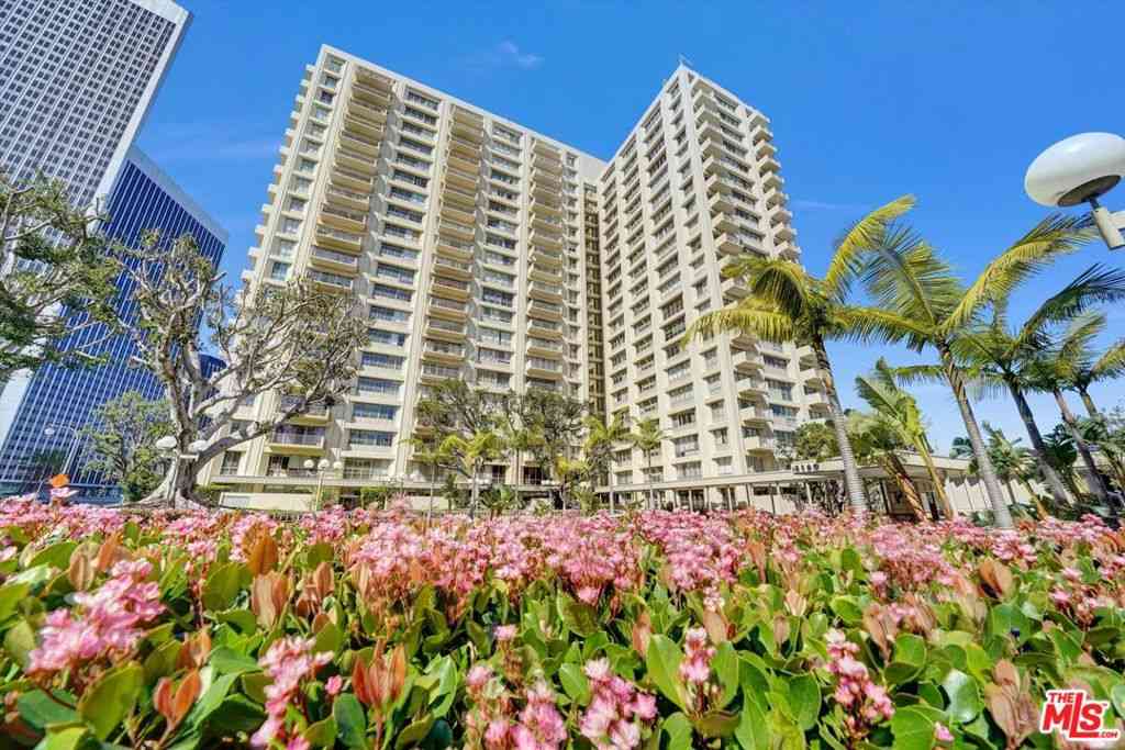 Condo For Sale - 2160 Century Park East #1406<br/> Los Angeles, CA 90067