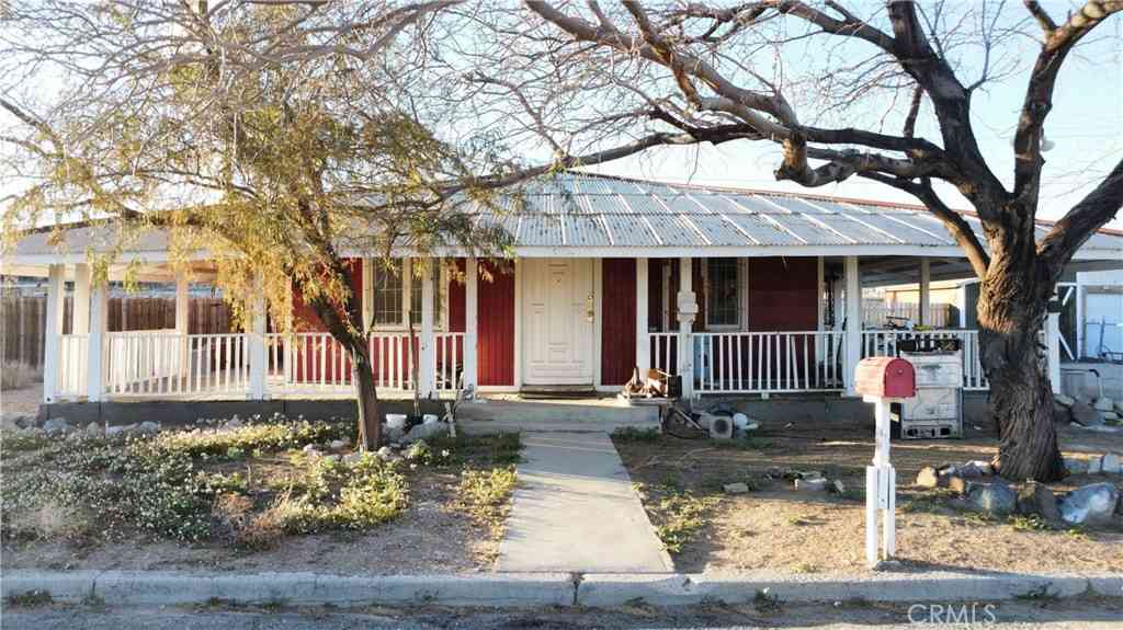 Homes For Sale - 83040 Magnolia Avenue<br/> Trona, CA 93562