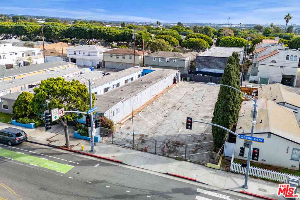 Vacant Land For Sale - 2338 Ocean Park Boulevard<br/> Santa Monica, CA 90405