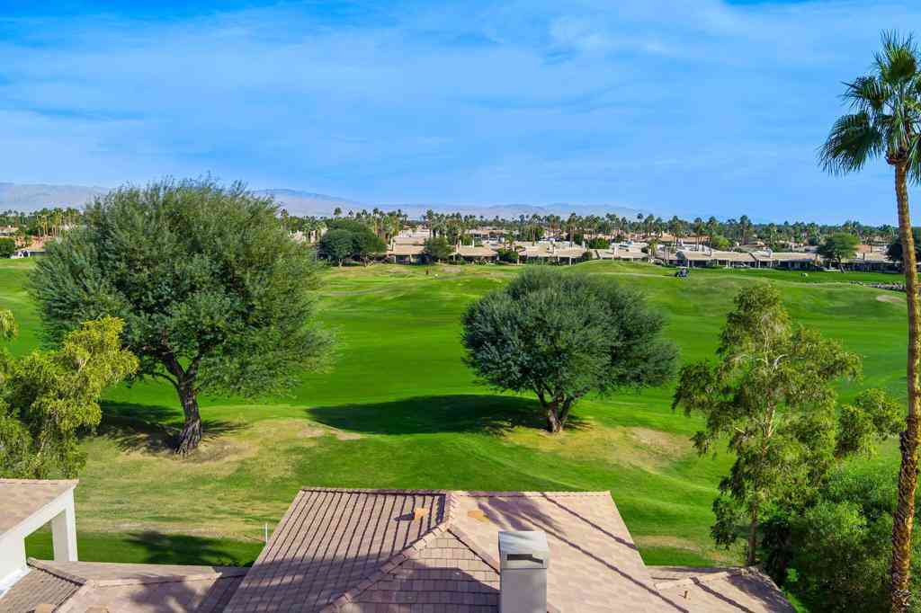 Condo For Sale - 54938 Oak Tree #A26<br/> La Quinta, CA 92253