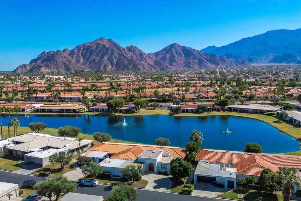 Condo For Sale - 77955 Lago Drive<br/> La Quinta, CA 92253