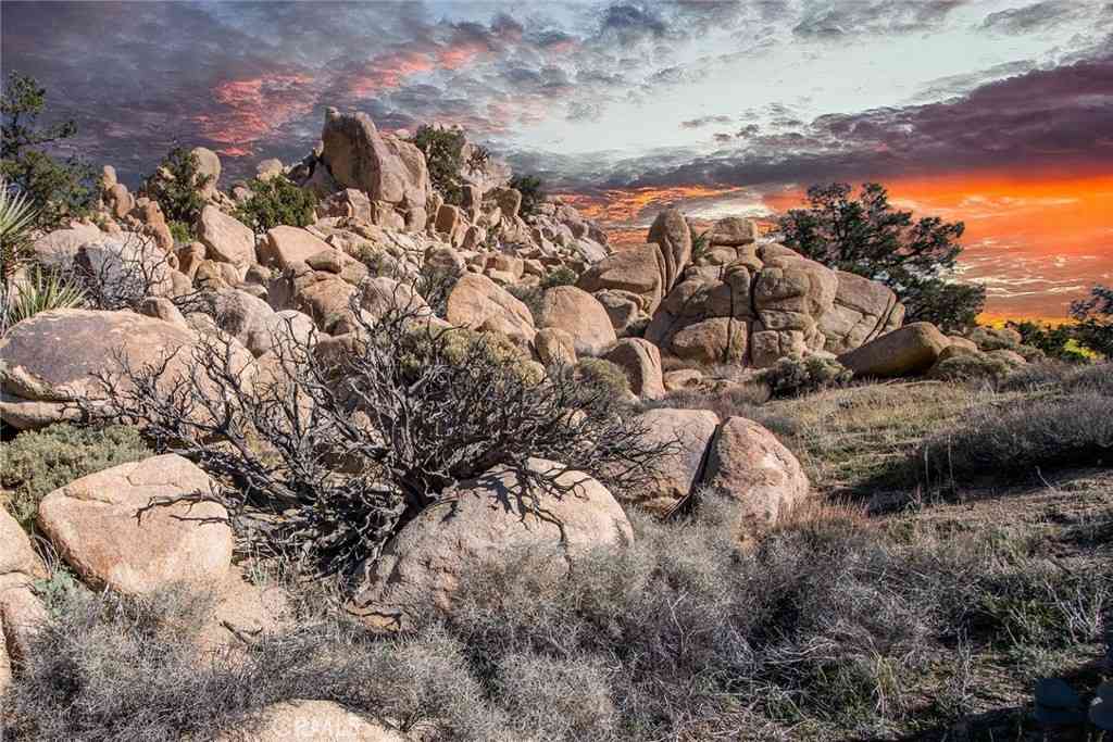 Vacant Land For Sale - 6274 Omega<br/> Yucca Valley, CA 92284
