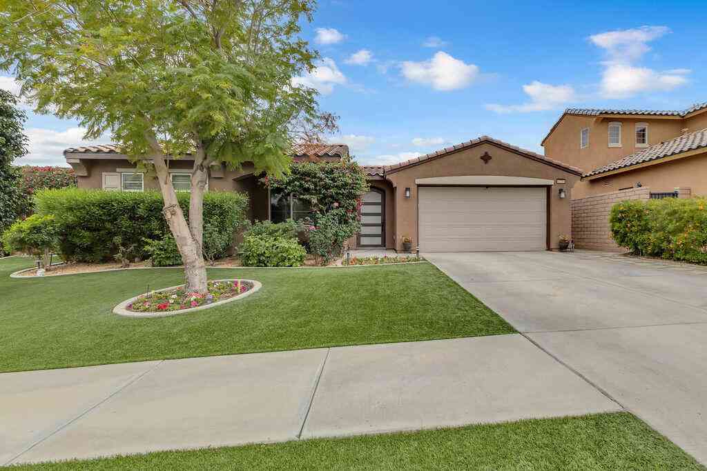 Homes For Sale - 42795 Ponte Court<br/> Indio, CA 92203