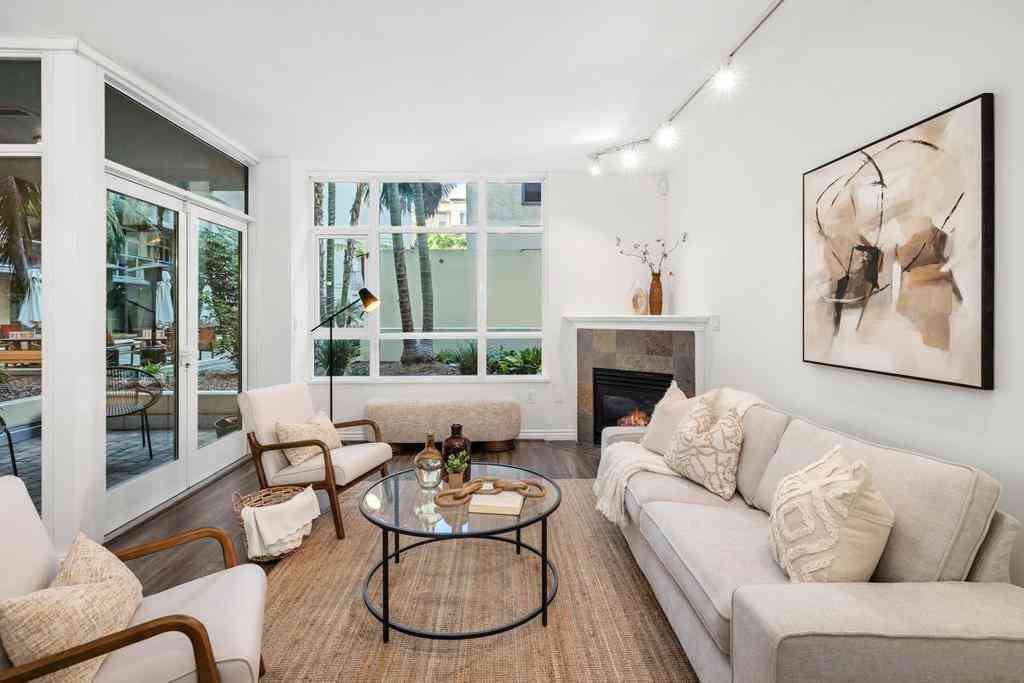 Condo For Sale - 850 Beech St #203<br/> San Diego, CA 92101