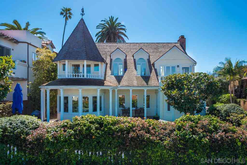 Homes For Rent - 7337 Olivetas Ave<br/> La Jolla, CA 92037