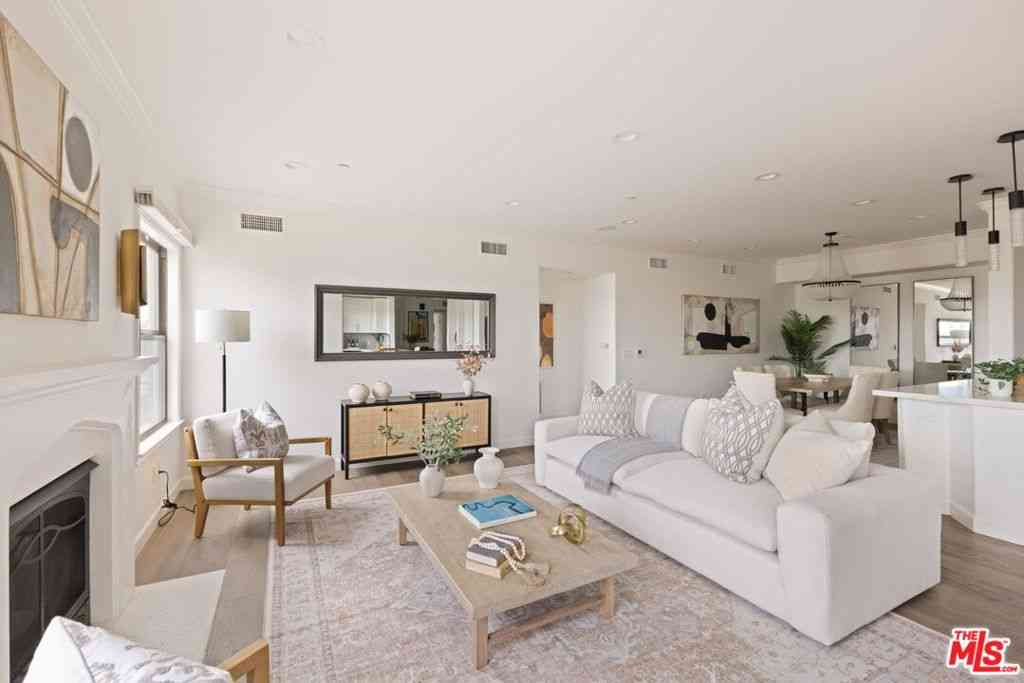 Condo For Sale - 432 S Willaman Drive #401<br/> Los Angeles, CA 90048