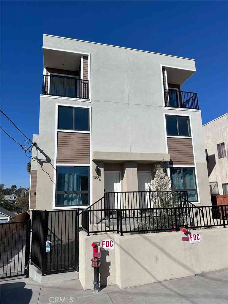 Multifamily For Sale - 327 N Chicago Street<br/> Los Angeles, CA 90033