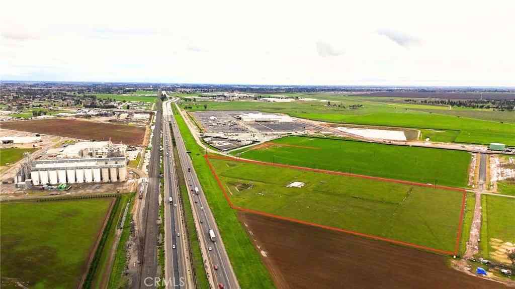Vacant Land For Sale - 23431 Avenue 18<br/> Madera, CA 93637