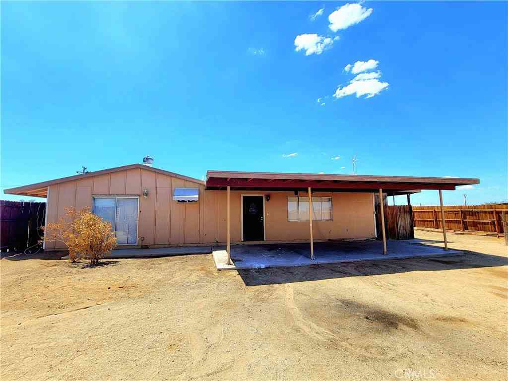 Homes For Sale - 1087 Sunrise Avenue<br/> 29 Palms, CA 92277