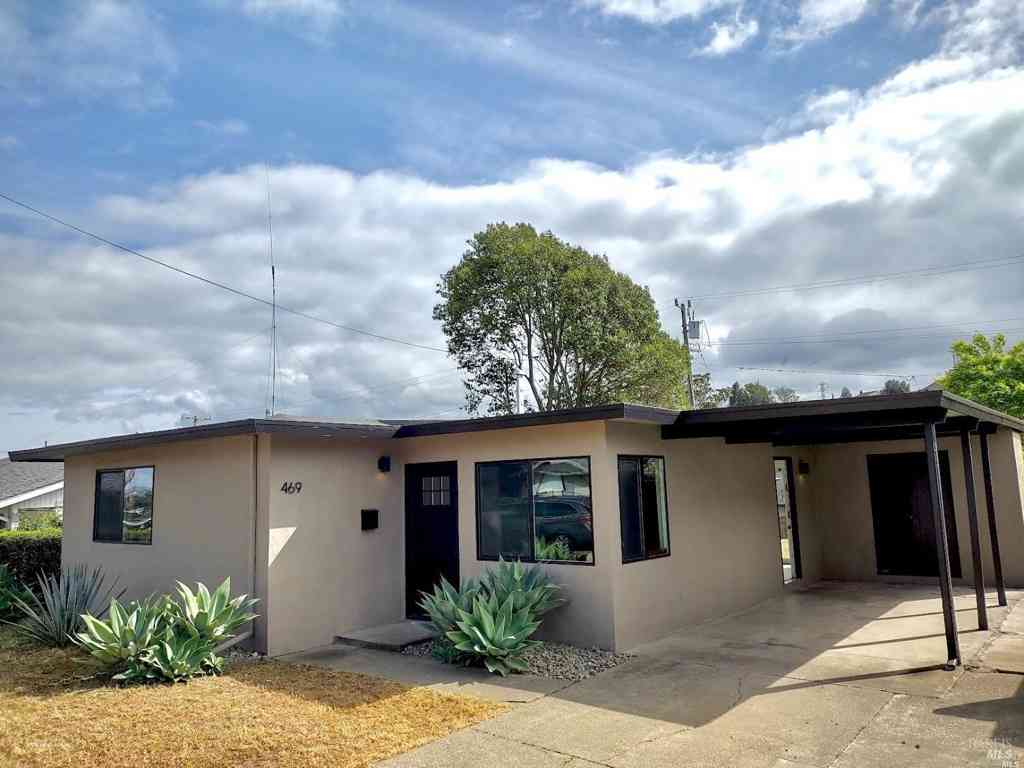 Homes For Sale - 469 La Jolla St<br/> Solano County, Vallejo, CA 94591