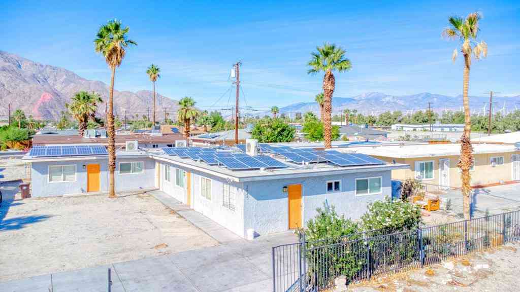 Multifamily For Rent - 3945 El Dorado Boulevard #2<br/> Palm Springs, CA 92262