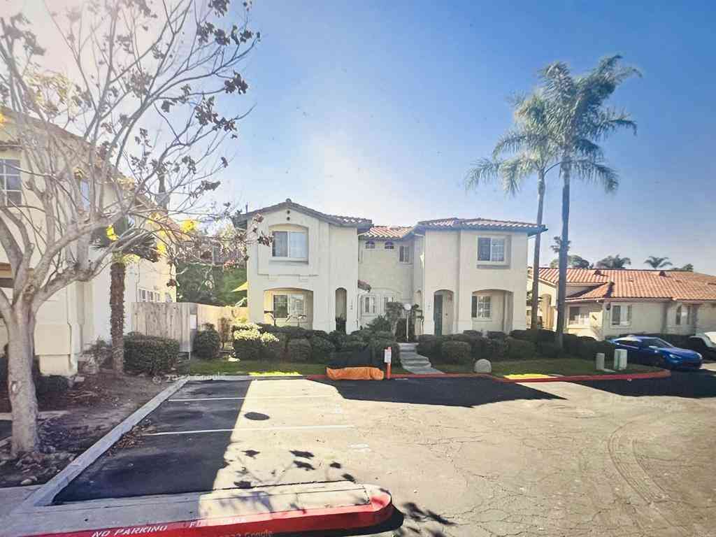 Townhouse For Sale - 1548 Smythe Avenue<br/> San Diego, CA 92173