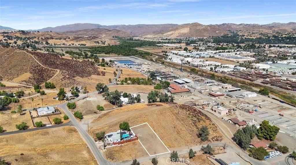 Vacant Land For Sale - 375-302-037<br/> Lake Elsinore, CA 92530