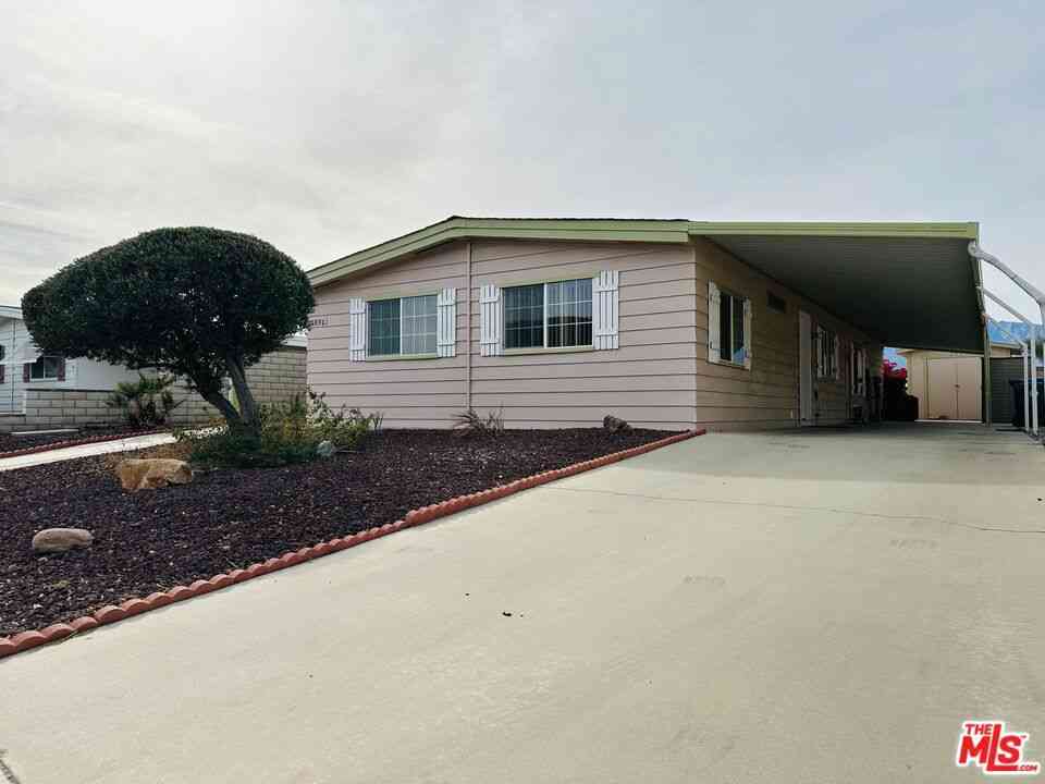 Mobile Home For Sale - 38961 Parker Ridge Way<br/> Palm Desert, CA 92260