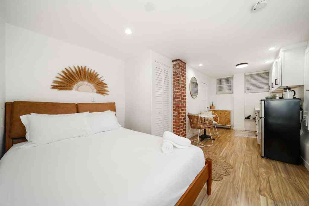 Homes For Rent - 2154 Union St<br/> San Diego, CA 92101