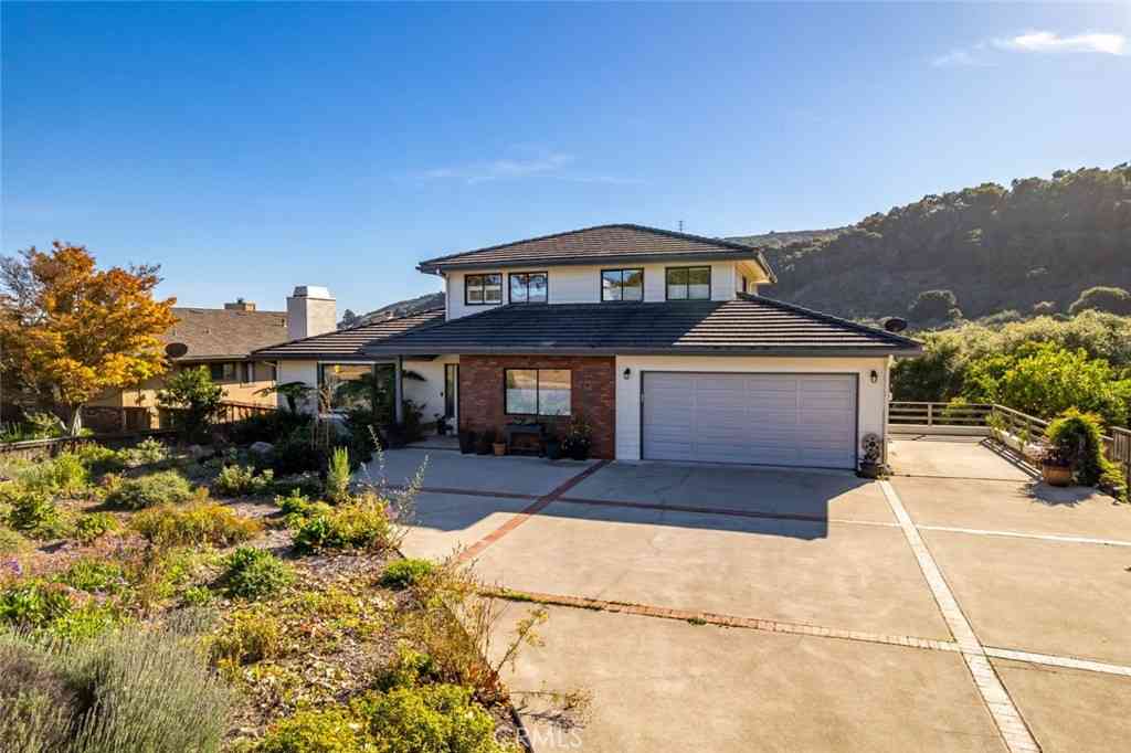 Homes For Sale - 967 Capistrano Court<br/> San Luis Obispo, CA 93405