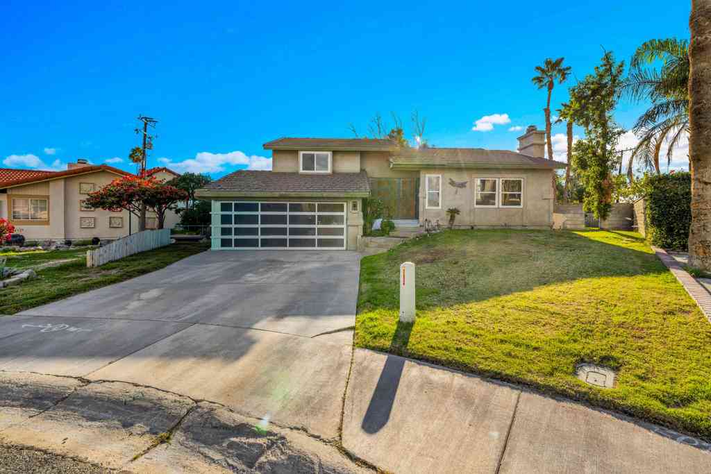 Homes For Sale - 68185 Berros Court<br/> Cathedral City, CA 92234
