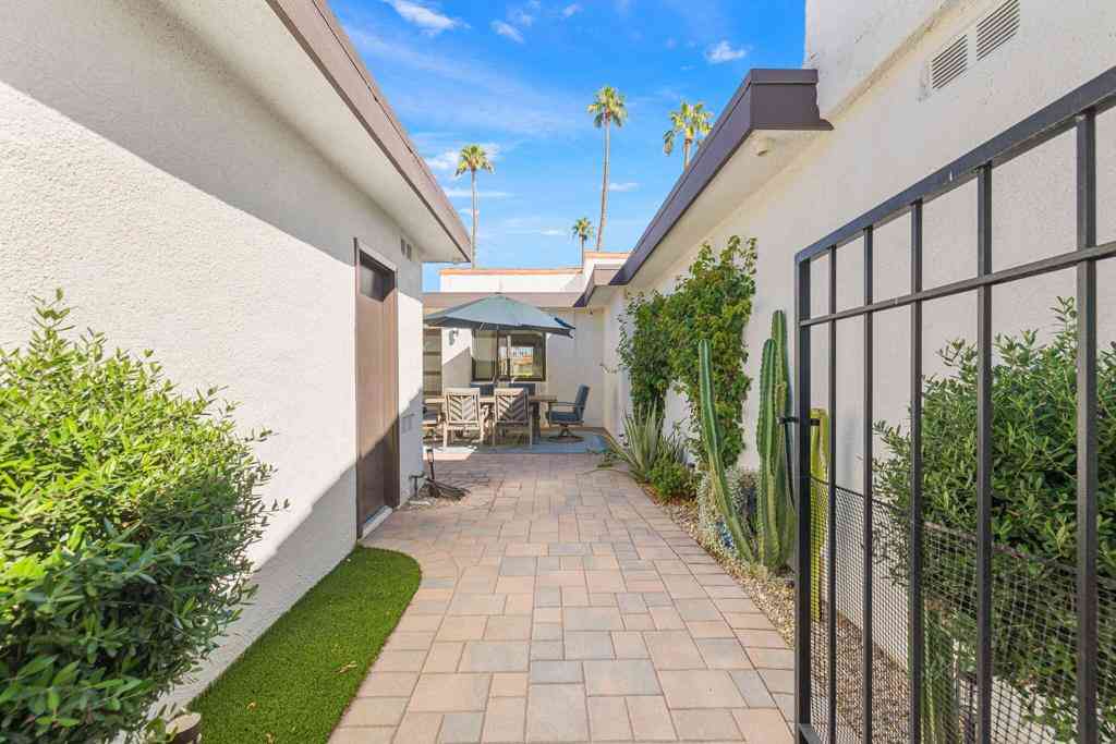 Condo For Sale - 36 San Sebastian Drive<br/> Rancho Mirage, CA 92270