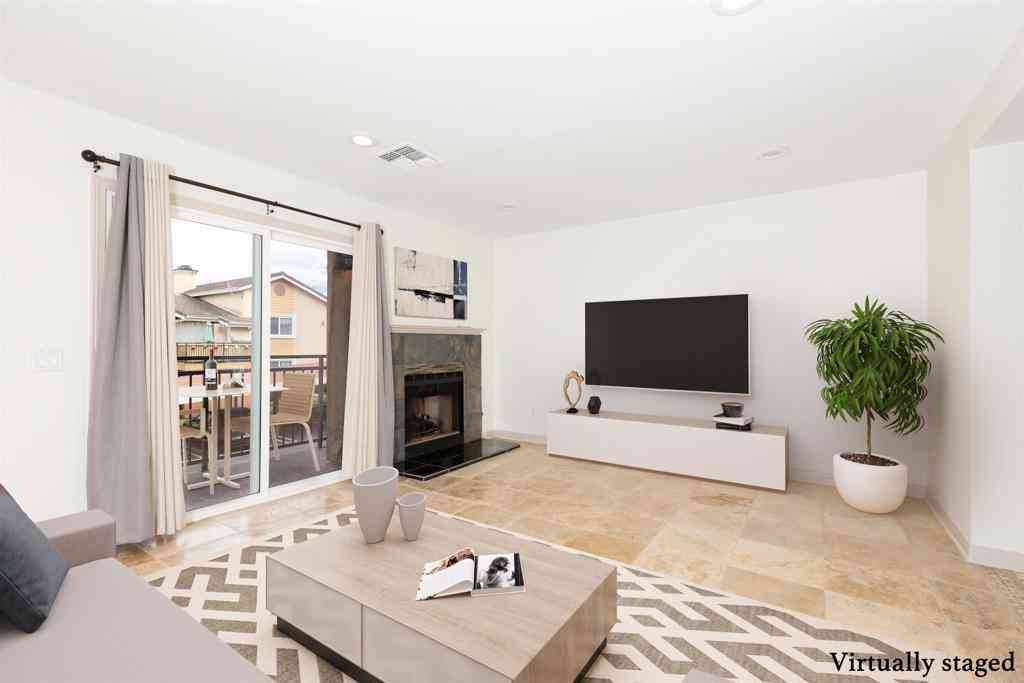 Condo For Sale - 505 San Pasqual Valley Road #186<br/> Escondido, CA 92027