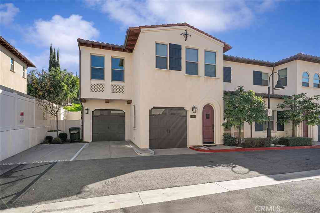 Townhouse For Sale - 786 Francesca<br/> Walnut, CA 91789