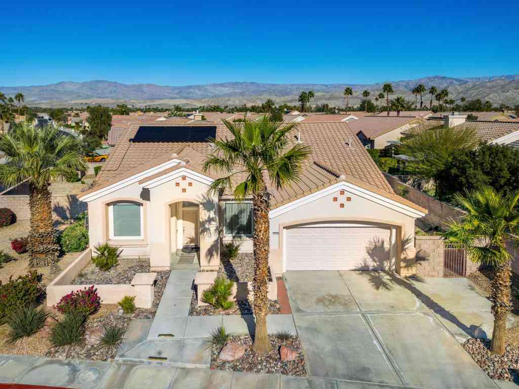 Homes For Sale - 37718 Medjool Avenue<br/> Palm Desert, CA 92211