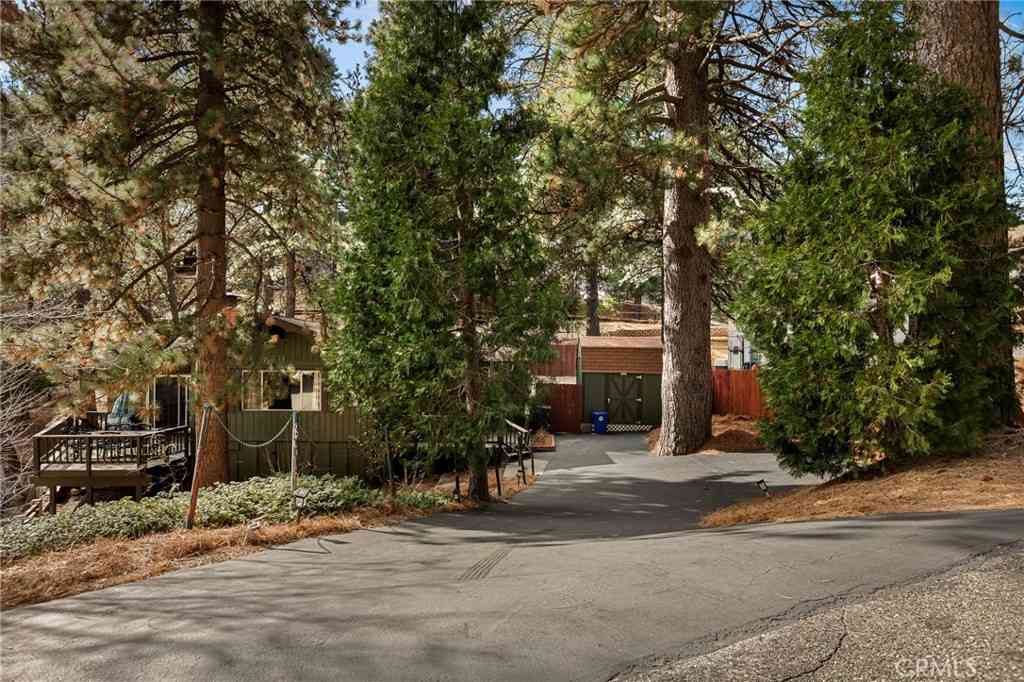 Homes For Sale - 30789 All View<br/> Running Springs, CA 92382