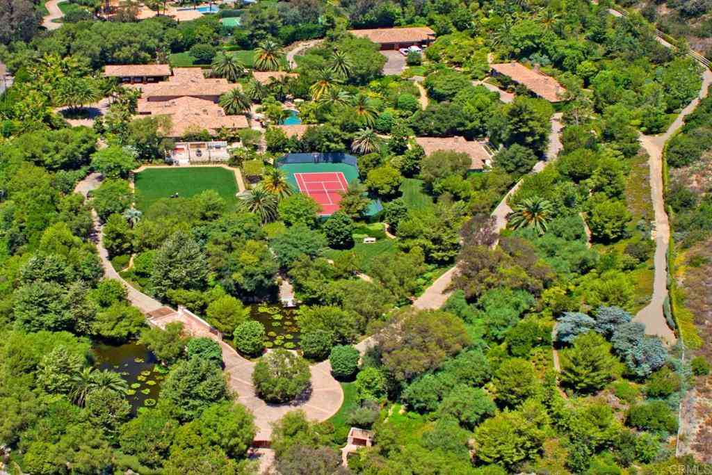 Homes For Sale - 15651 Puerta Del Sol<br/> Rancho Santa Fe, CA 92067