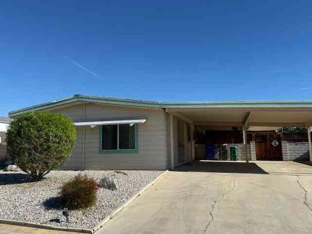 Mobile Home For Sale - 39246 Manzanita Drive<br/> Palm Desert, CA 92260
