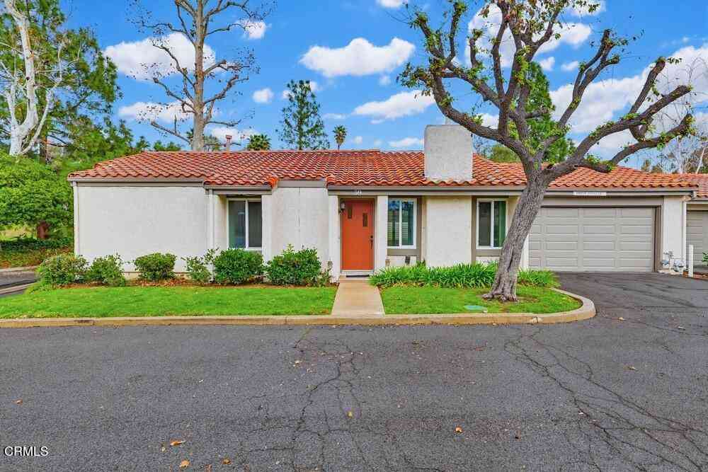 Townhouse For Sale - 19509 Rinaldi Street #59<br/> Porter Ranch, CA 91326