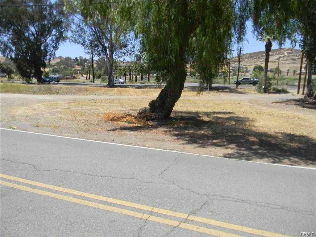 Vacant Land For Sale - Illinois Street<br/> Lake Elsinore, CA 92530