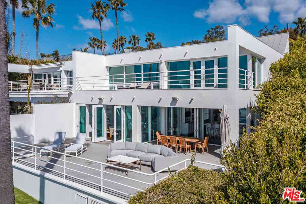 Homes For Rent - 27420 Pacific Coast Highway<br/> Malibu, CA 90265