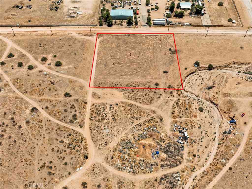 Vacant Land For Sale - 108900 SF Hercules Street<br/> Hesperia, CA 92345