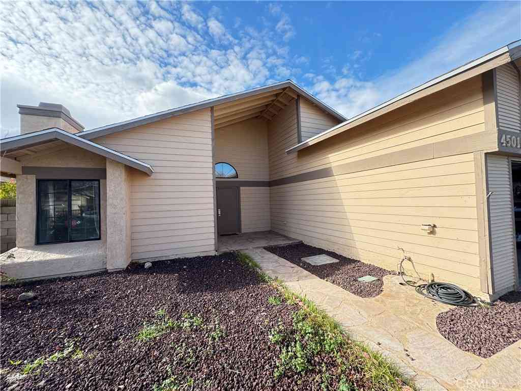 Homes For Sale - 45015 Denmore Avenue<br/> Lancaster, CA 93535