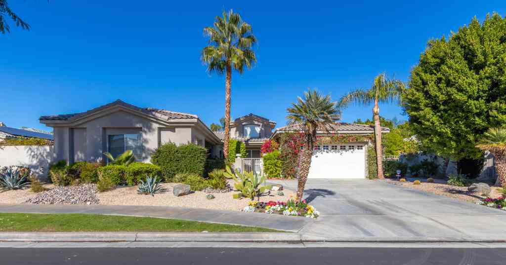Homes For Rent - 4 Bentley Road<br/> Rancho Mirage, CA 92270