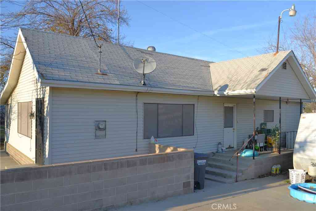 Homes For Sale - 24882 3rd Street<br/> Kern County, Fellows, CA 93224