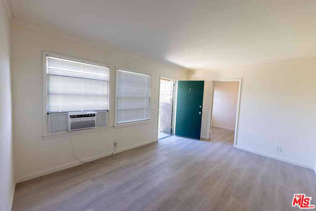 Homes For Rent - 1940 S Robertson Boulevard #1<br/> Los Angeles, CA 90034