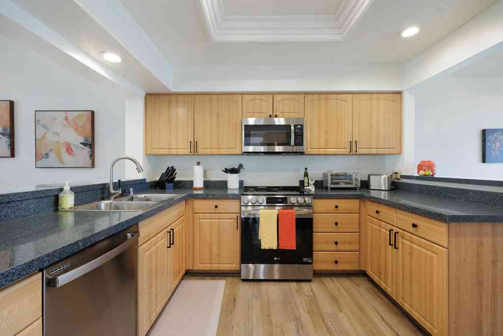 Homes For Rent - 156 Falls Court<br/> Palm Desert, CA 92211