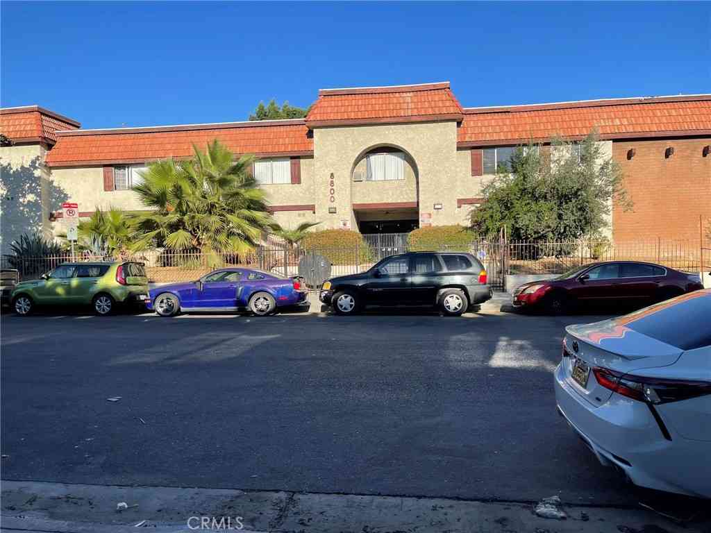 Homes For Rent - 8800 Cedros Avenue #111<br/> Panorama City, CA 91402