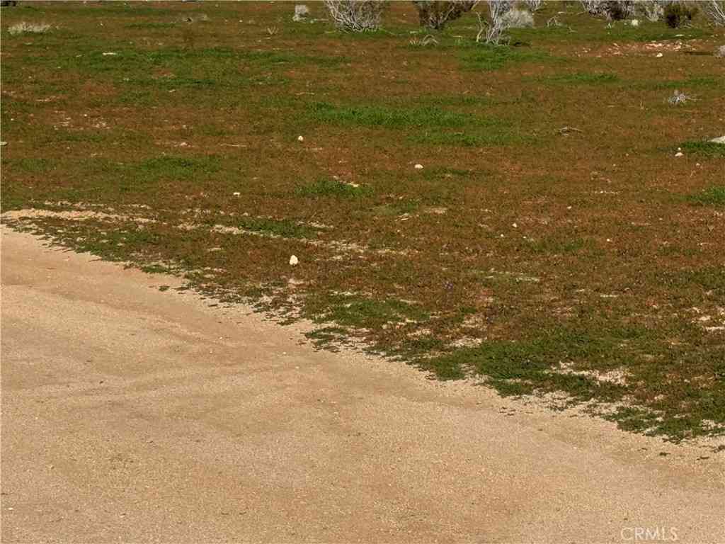 Vacant Land For Sale - Land<br/> Hinkley, CA 92347