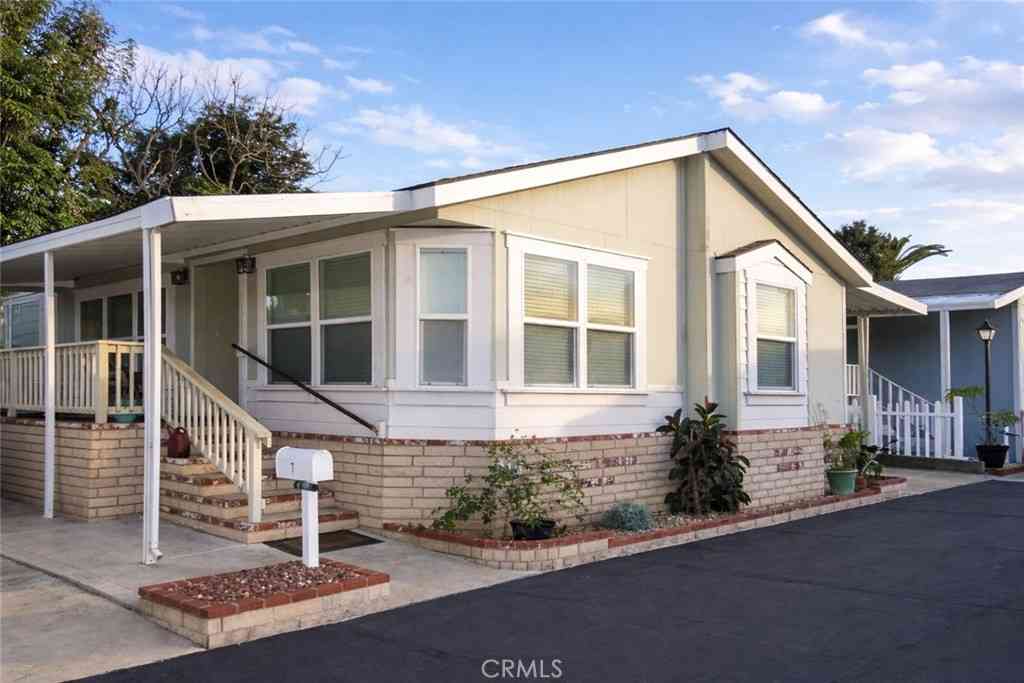 Mobile Home For Sale - 1630 W Covina Boulevard #7<br/> San Dimas, CA 91773